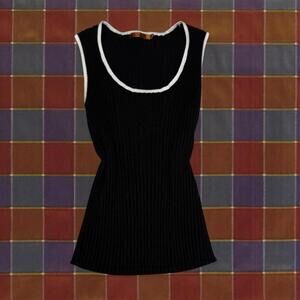 ❤️Black/White Vintage Accordion Tank Top❤️